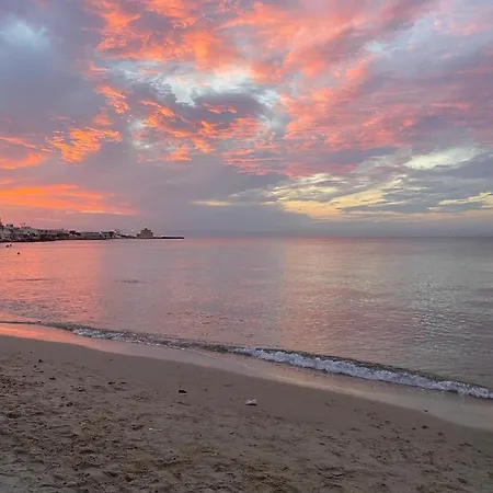 Vista Mare - *